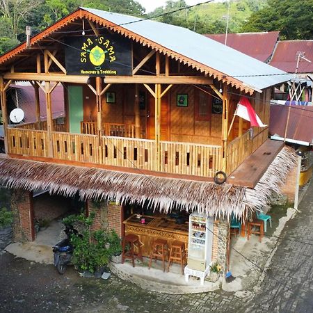 Sama Sama Homestay & Trekking Only Stay Here Book Trekking With Us Bukit Lawang Exterior photo